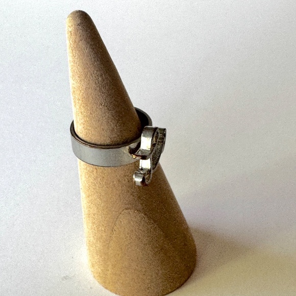 Initial L Letter Ring, Size US 6 1/2 - Picture 10 of 10